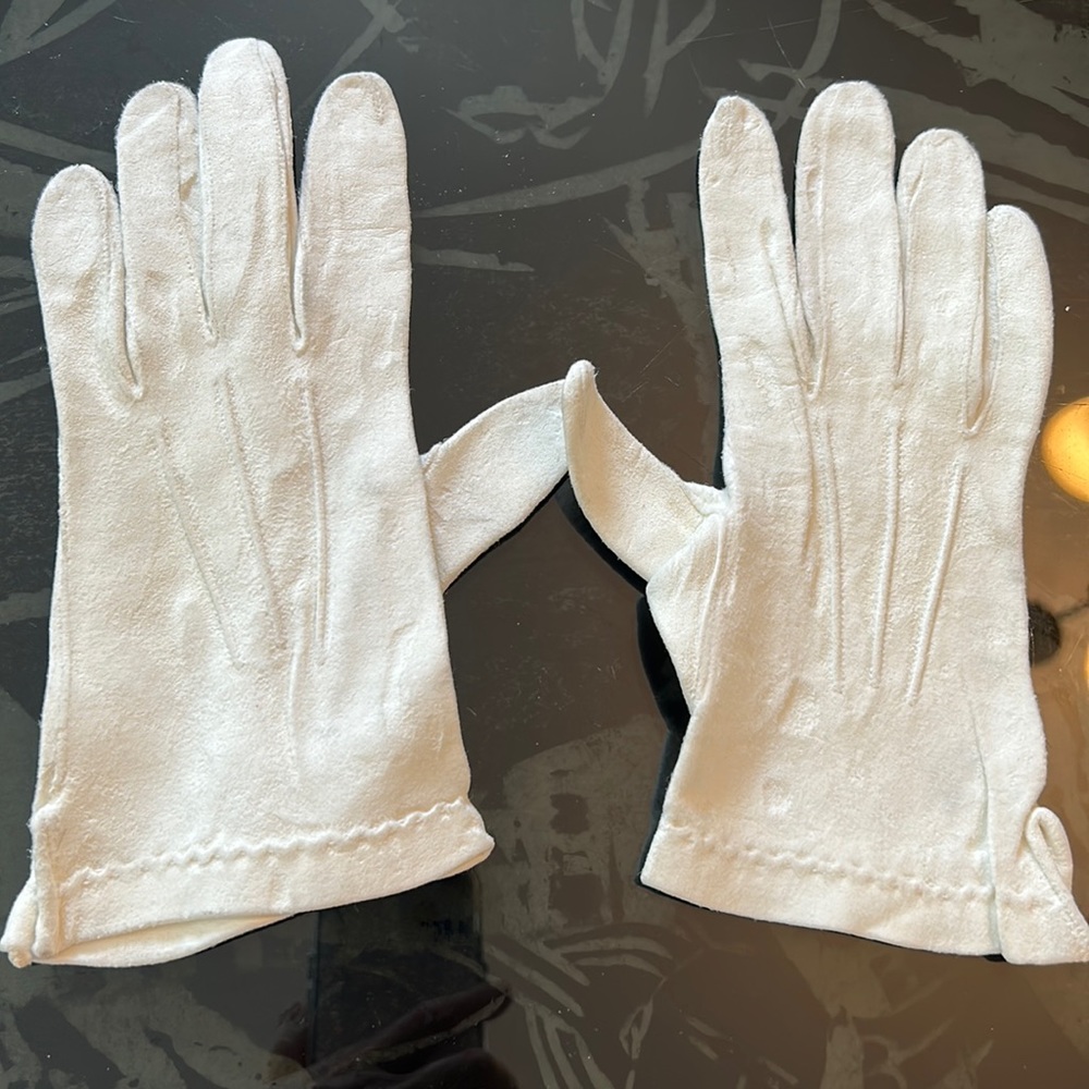 Gloves